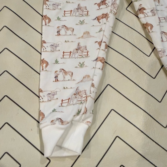 Ruth and Ralph Rodeo Pajama Set - Picture 4 of 12